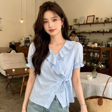 批发<b class='q'>夏</b>季压褶荷叶边设计感短袖t恤女2026蓝色轻熟v领上衣女法式别致潮