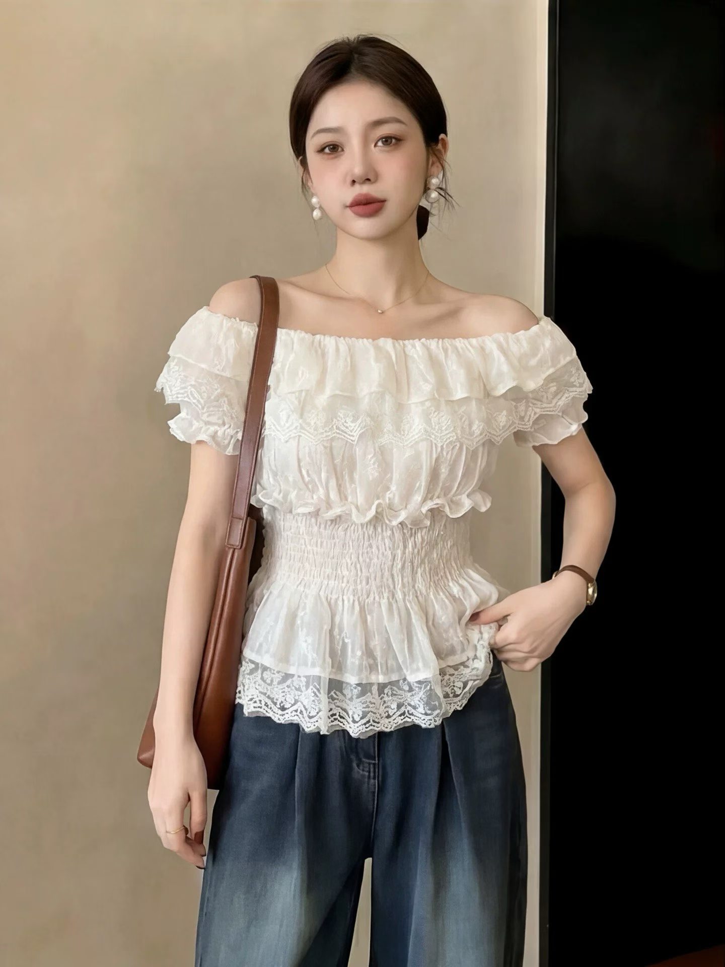 오프숄더 레이스 조각 허리 수축 반팔 셔츠 고유 한 Chic 쉬폰 쇼트 스타일 맨위