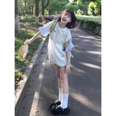 批发<b class='q'>夏</b>季时尚新款休闲运动套装女学院风拼接短袖条纹短裤慵懒风两件套