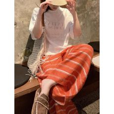 批发2025超火一套<b class='q'>夏</b>装小众不撞款<b class='q'>夏</b>日松弛感穿搭套装女巨好看的两件套