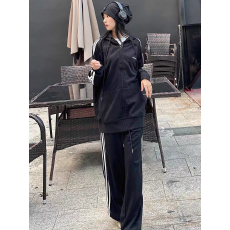 批发纯棉宽松韩版学生运动套装女2025秋<b class='q'>冬</b>新款时尚显瘦跑步休闲两件套