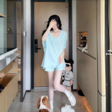 批发夏季新款时尚休闲套<b class='q'>装</b>韩系宽松慵懒圆领短袖T恤高腰短<b class='q'>裤</b>两件套女