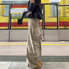 批发美式个性字母印花弯刀牛仔裤女<b class='q'>春</b>秋季新款高街垂感宽松阔腿牛仔裤