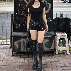 批发通勤ins柳丁遮肉低腰<b class='q'>牛仔</b><b class='q'>短裤</b>女春夏季新款修身包臀<b class='q'>牛仔</b>热裤子潮