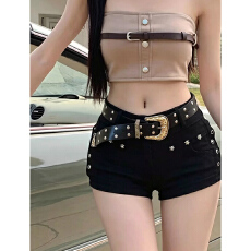 批发街头辣妹韩版牛仔<b class='q'>短裤</b><b class='q'>女</b>春夏季新款时尚休闲通勤设计感牛仔热裤子