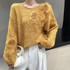 批发十三行<b class='q'>正品</b>秋款时尚圆领立体花朵针织套头女宽松显瘦百搭长袖上衣