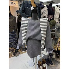 批发2025秋冬新款复古慵懒风针织<b class='q'>条纹</b>披肩圆领毛衣高腰<b class='q'>半身裙</b>三件套女