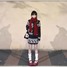 批发复古费尔岛针织套装女<b class='q'>秋</b>季新款复古小狗提花开衫半身裙子两件套装