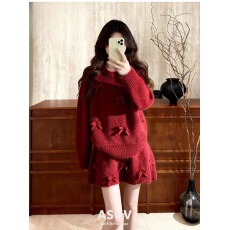 批发新品~2026冬季新款时尚气质减龄圣诞红色蝴蝶结两件套装