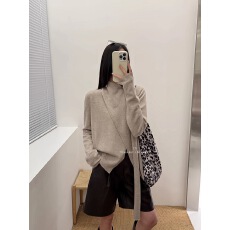 批发老钱风全羊毛设计感飘带针织<b class='q'>衫</b>深秋初冬穿搭随性慵懒柔软套头毛衣