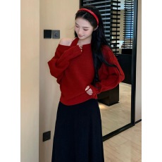 批发2026超火冬装一整套本命年新年红色露肩毛衣叠穿挂脖上衣两件<b class='q'>套装</b>
