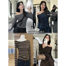批发<b class='q'>韩版</b>撞色条纹斜肩长袖<b class='q'>针织衫</b>女洋气修身内搭上衣