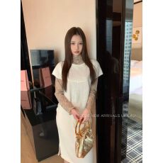 批发时尚针织两件套套装短裙女早春气质显瘦圆领上衣休闲十足