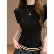 批发深圳南油高端女装条纹高领套头毛衣<b class='q'>秋冬</b>修身坑条打底显瘦黑色上衣