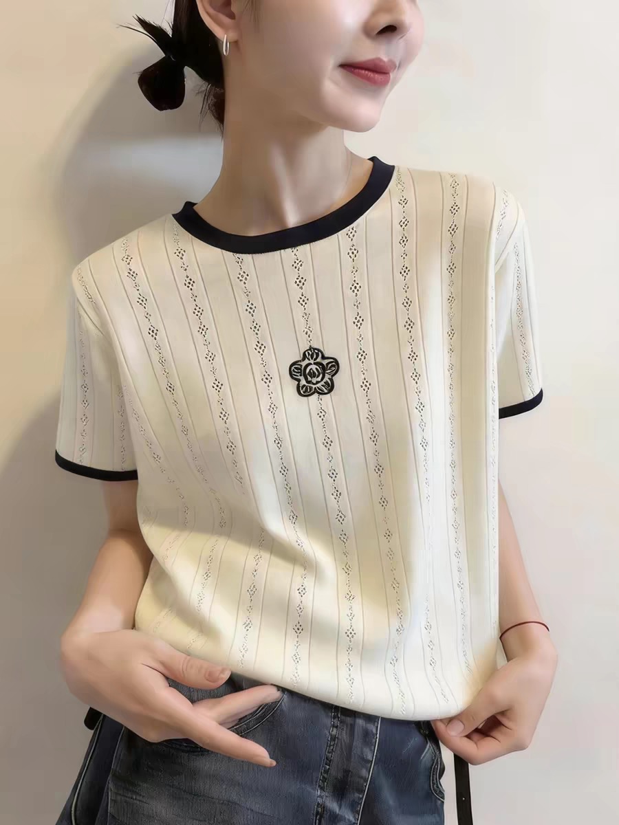 여름 새로운 빛 럭셔리 니트 반팔 티셔츠 여성 루즈핏 인사이드 가져 가라. 낮음 라운드 넥 만나는 얇은 맨위 반소매 다용도 트렌디