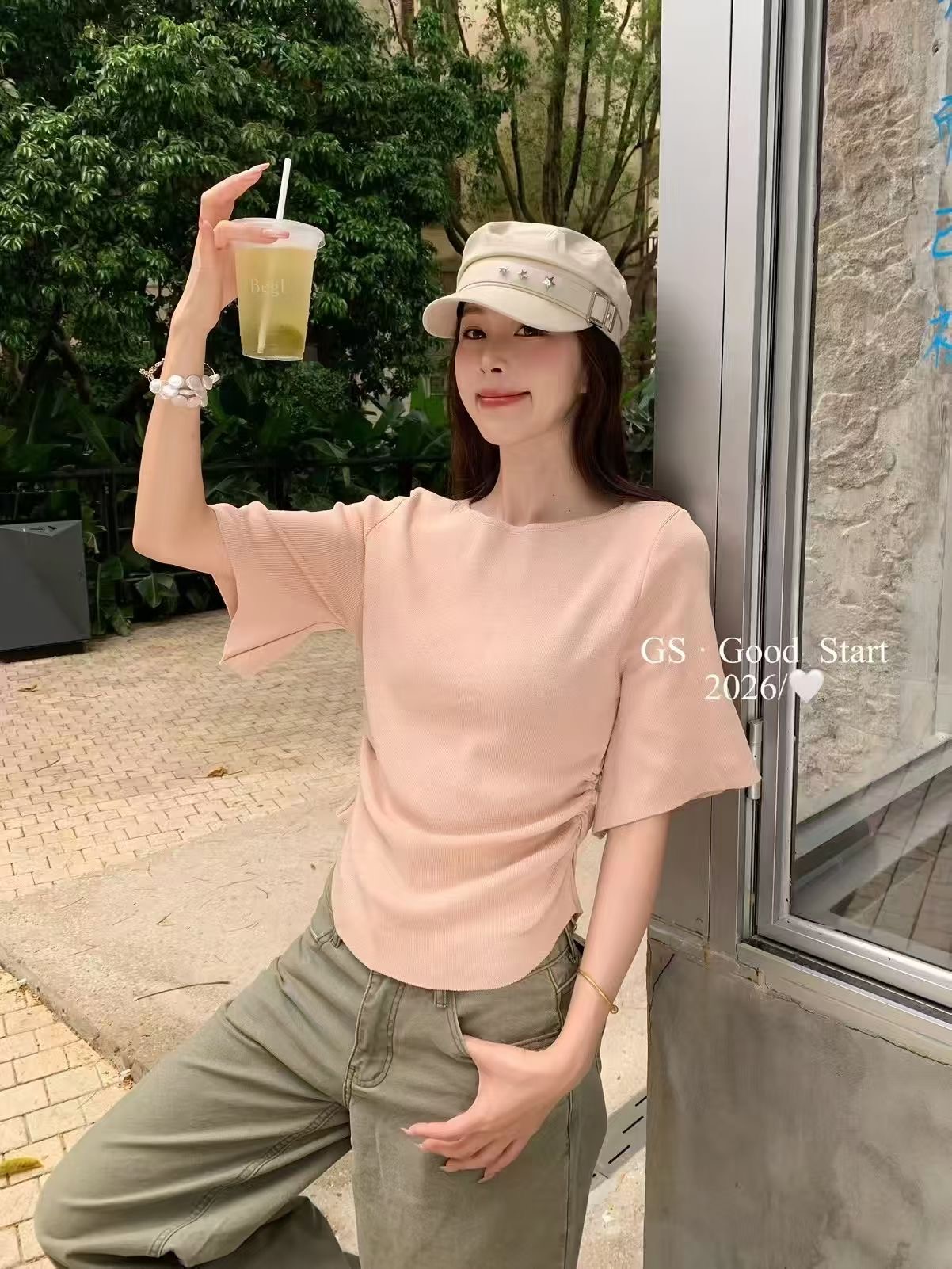26 년 여름 켜기 새로운 태연자약하다 대기 여름 부드러운 미니멀리즘 긍정적 인 어깨 슬림해 보이는 5 점 소매 짠 셔츠
