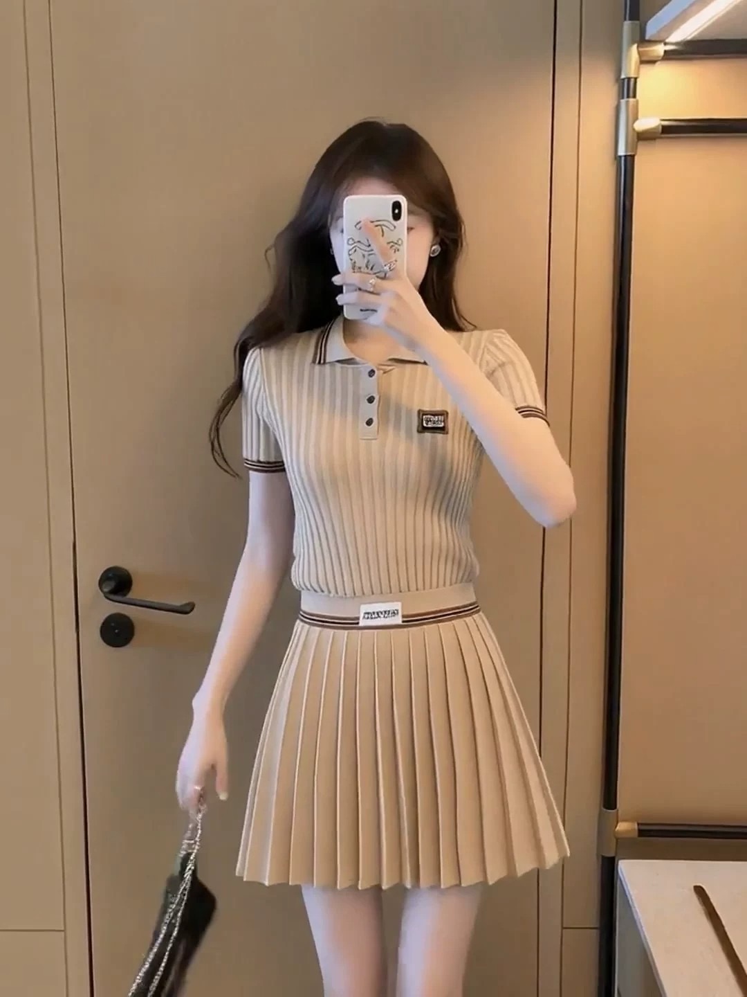 아메리칸 miu 부서 학원 스타일 세트 여성 여름 회색 POLO 칼라 니트 반팔 티셔츠 한 마디 플리츠 반신 스커트