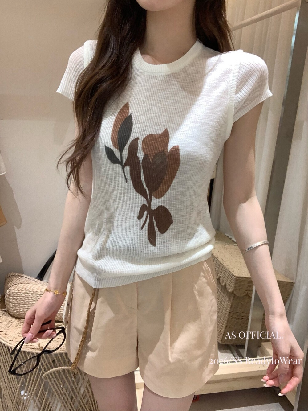 프랑스식 얇고 가벼운 통기성 프린트 반팔 니트 스웨터 여성 여름 몸매 가꾸기 라운드 넥 긍정적 인 어깨 티셔츠 작은 대중 품격 맨위