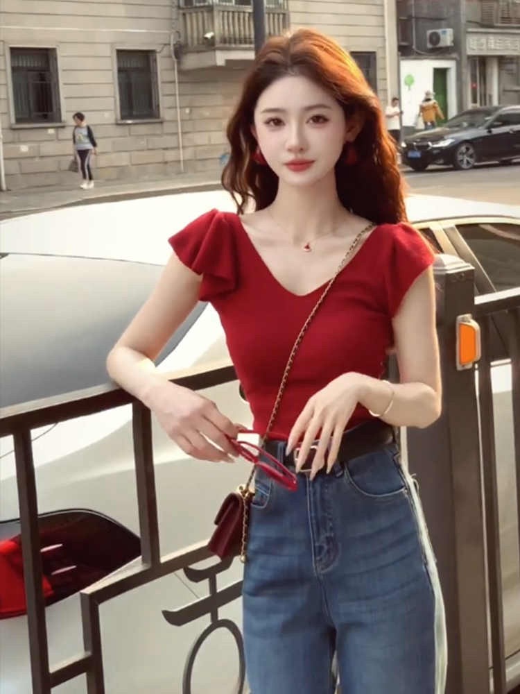 빨간색 V넥 반팔 니트 스웨터 긍정적 인 어깨 티셔츠 여성 여름 몸매 가꾸기 슬림해 보이는 순수한 욕망 핫걸 작은 날다 소매
