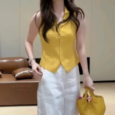 批发时尚洋气Polo领无袖针织背心女夏季<b class='q'>大码</b>胖MM外穿显瘦气质马甲上衣