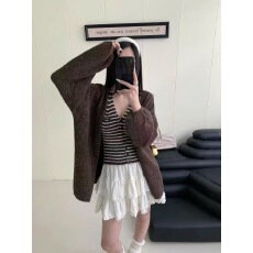 批发韩系慵懒风条纹针织吊带+<b class='q'>宽松</b>开衫两件套女早秋软糯毛衣套装
