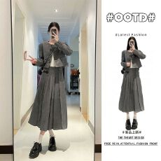 批发减龄灰色复古<b class='q'>小西装</b>春秋新款学院风套装女毛呢高腰百褶长裙两件套