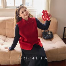 批发新中式盘扣立领马甲女宽松短款国风百搭马夹通勤叠穿无袖背心