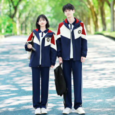 批发出货中 情侣装2026秋装冲锋衣外套学生<b class='q'>班</b><b class='q'>服</b>校<b class='q'>服</b>运动会三件套套装
