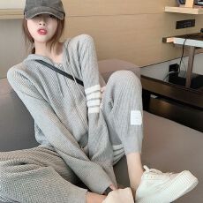 批发网红休闲运动套装女春秋季新款四道杠<b class='q'>大码</b>卫衣外套时尚两件套