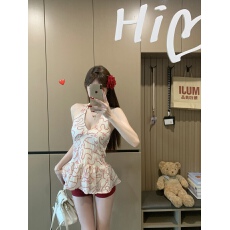 批发实拍脖吊带小上衣女夏季外穿显瘦百搭松紧打揽背心