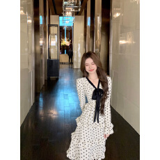 批发实拍秋季法式收腰波点蛋糕长款连衣裙<b class='q'>长袖</b>