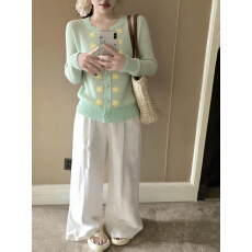 批发实拍系高智法式清新薄<b class='q'>毛衣</b><b class='q'>手工</b>刺绣初春针织开衫