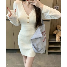 批发实拍气质名媛性感长袖V领针织<b class='q'>修身</b>显瘦包臀OL连衣裙女