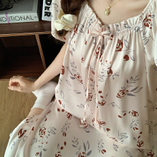 批发<b class='q'>夏季</b><b class='q'>睡衣</b>中长款短袖睡裙长裙女生冰雪丝<b class='q'>性感</b>可外穿家居服直播爆款