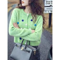 批发多巴胺绿色海星扣毛衣外套女2025<b class='q'>秋</b>冬新款慵懒风宽松针织开衫上衣