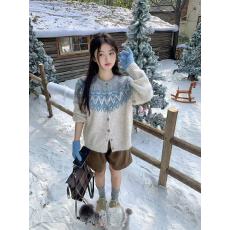 批发范雯雯 北海道初雪 费尔岛复古提花内搭毛衣女<b class='q'>夏</b>季甜美针织开衫