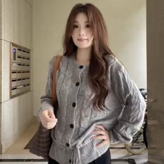 批发法式复古绞花纹针织<b class='q'>开衫</b>女秋季通勤百搭下摆系带学院风<b class='q'>马海毛</b>毛衣