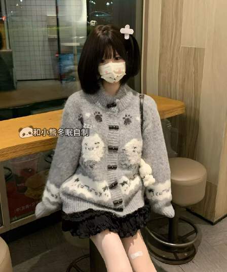 그리고 작은 곰 동면 귀여운 일본식 하우스 멩 부드러운 자매 회색 새끼 고양이 스웨터 여자 가을 겨울 루즈핏 니트 카디건 코트