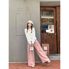批发2026新款温柔风甜美<b class='q'>一字肩</b>毛衣女秋冬季韩系高级感针织衫露肩上衣