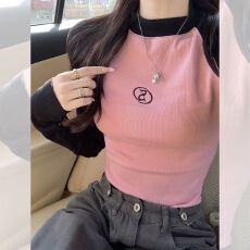 批发黑标品质，抖音质量~正肩紧身拼色长袖新款修身内搭打底短款上衣