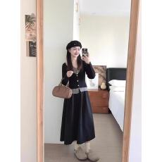 批发黑色假两件v领针织衫女早秋季<b class='q'>短款</b>修身内搭打底<b class='q'>开衫</b>正肩长袖上衣