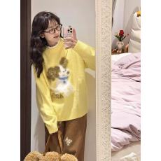 批发黄色小狗水<b class='q'>貂绒</b>套头毛衣女秋冬季软糯慵懒风加绒加厚内搭针织上衣