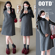 批发实拍2025秋冬新款孕妇半高领针织打底衫＋波点刺绣背带裙韩系宽松