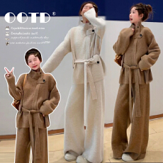 批发实拍秋冬新品孕妇立领腰带款设计感阔腿裤针织毛衣宽松套装