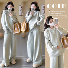 批发秋冬新品~孕妇秋冬软糯时尚毛衣<b class='q'>休闲</b>款连帽阔腿裤时尚套装
