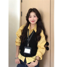 批发实拍 复古黄黑撞色挂脖针织背心<b class='q'>套装</b>早秋叠穿衬衫真两件套