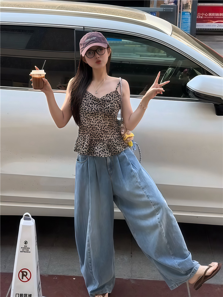 실사 섹시함 핫걸 레오파드 무늬 민소매 조끼 슬립 여름 새로운 슬림해 보이는 맨위
