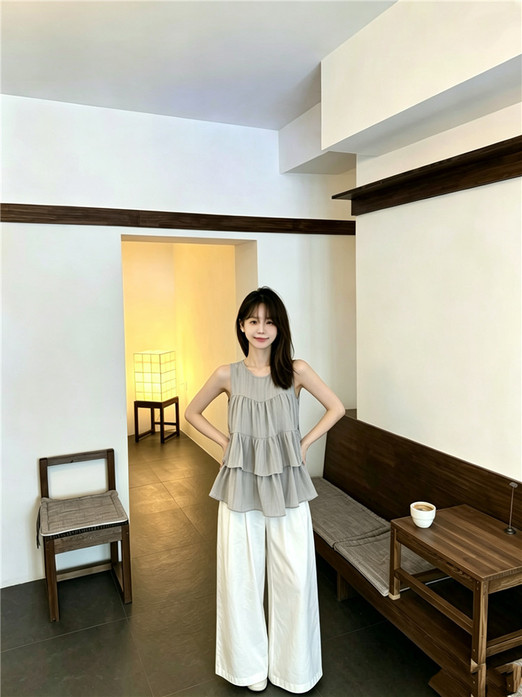 실사 프릴 계단식 민소매 작은 셔츠 조끼 맨위