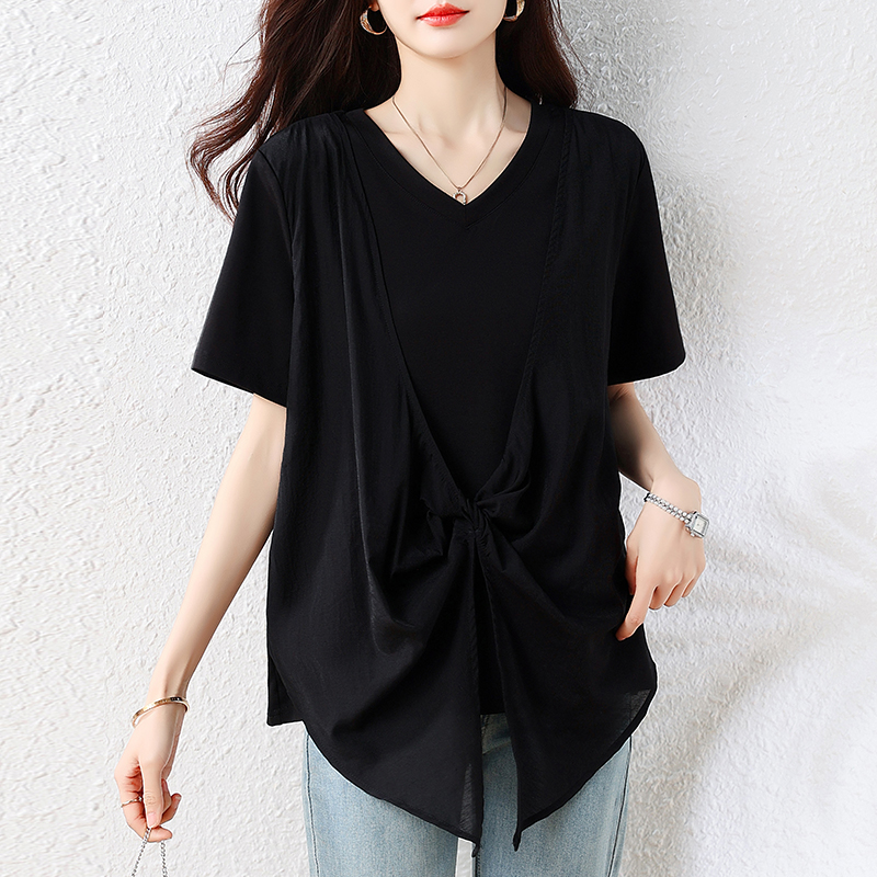 l-5xl2026 여름 V넥 비대칭 검정색 반팔 맨위 루즈핏 슬림해 보이는 표지 고기 다용도 패션 디자인 센스