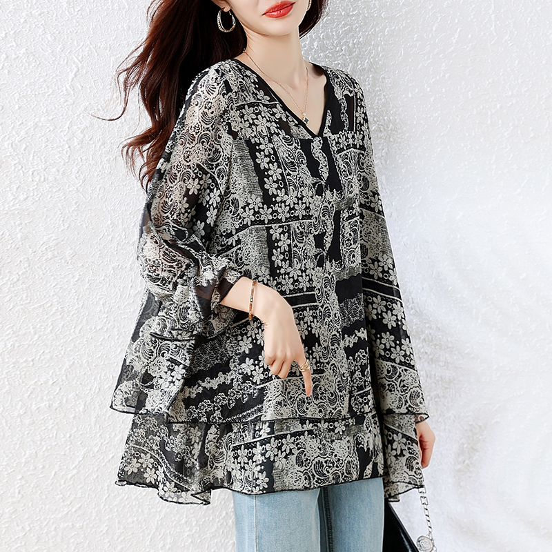 l-5xl 뒤로 나비 디자인 패션 꽃무늬 V넥 중간 길이 반팔 여성 2026 여름 얇은 스타일 슬림해 보이는 맨위